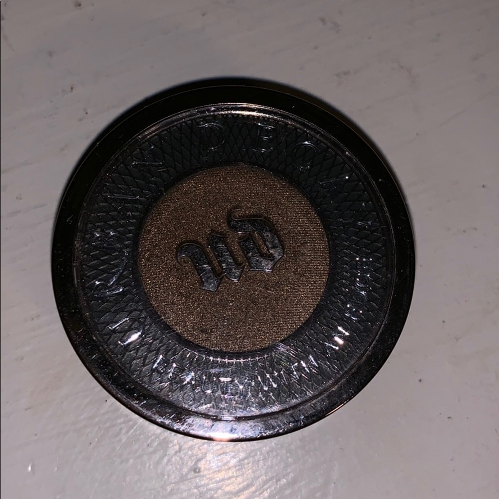 Authentic new Urban decay eyeshadow
